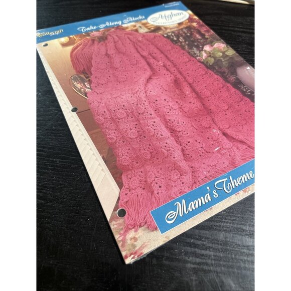 Take along blocks mama’s Theme Pattern Needlecraft Shop Afghan Collector Series - Picture 5 of 5